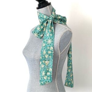 VTG Floral Green Long Versatile Scarf Belt Hair Accessory Boho Cottage Indies